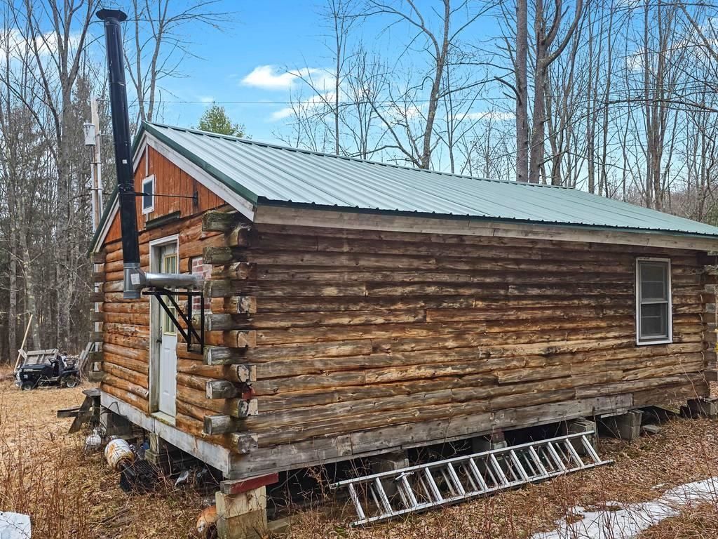 Photo of 68 Ansley Road, Haverhill, NH 03765 (MLS # 5081893)