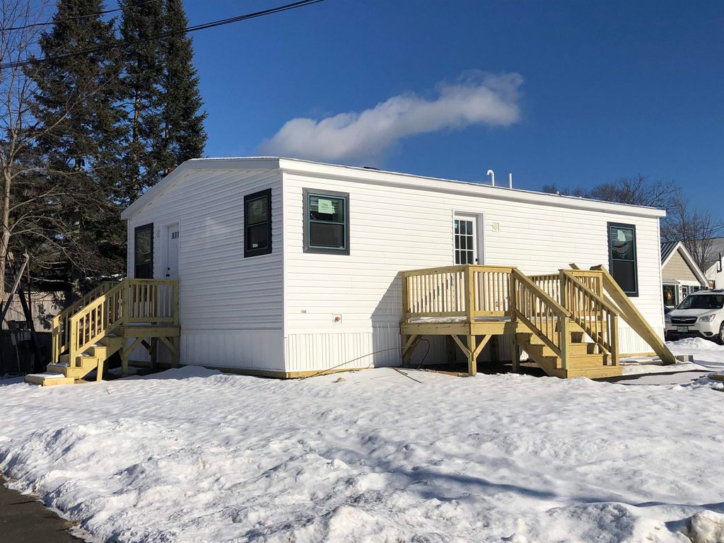 Photo of 69 Manchester Street #18, Concord, NH 03301 (MLS # 5072939)