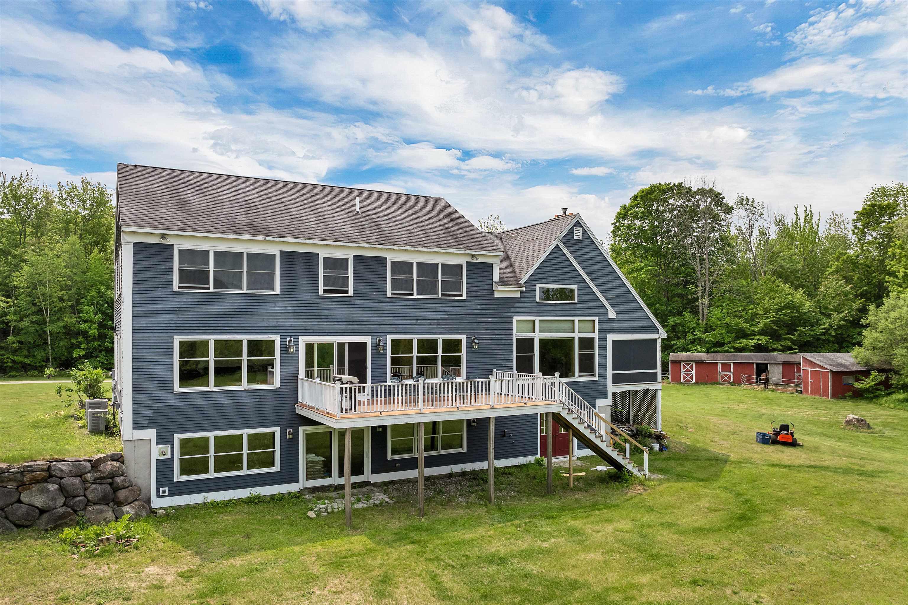 190 Ledge Hill Road