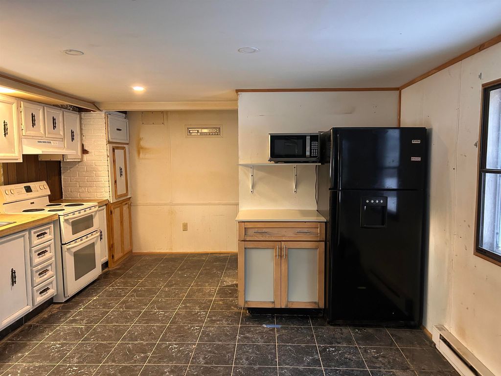 Photo of 4 Dunn Avenue, Campton, NH 03223 (MLS # 5072372)