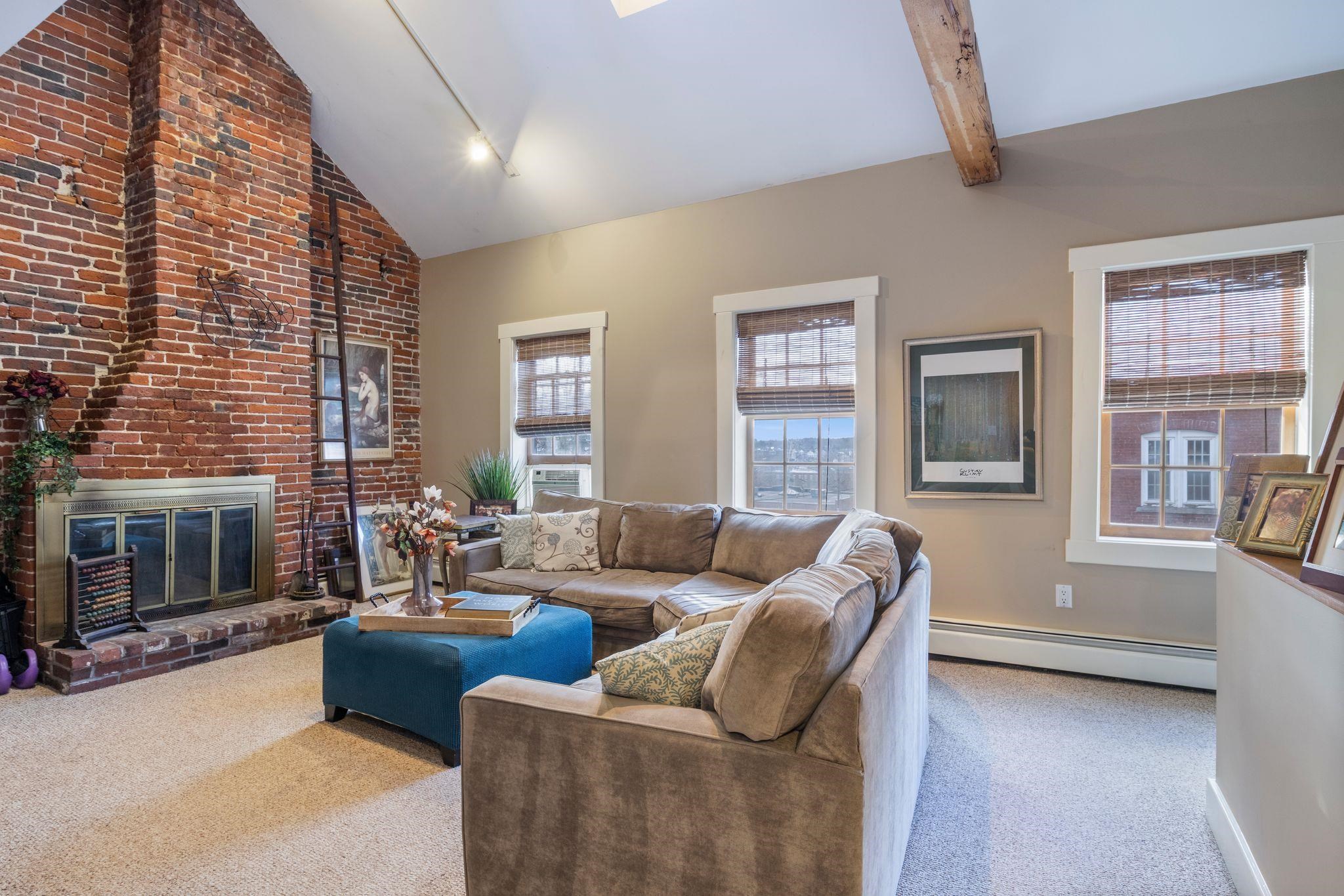 98 West Merrimack Street B