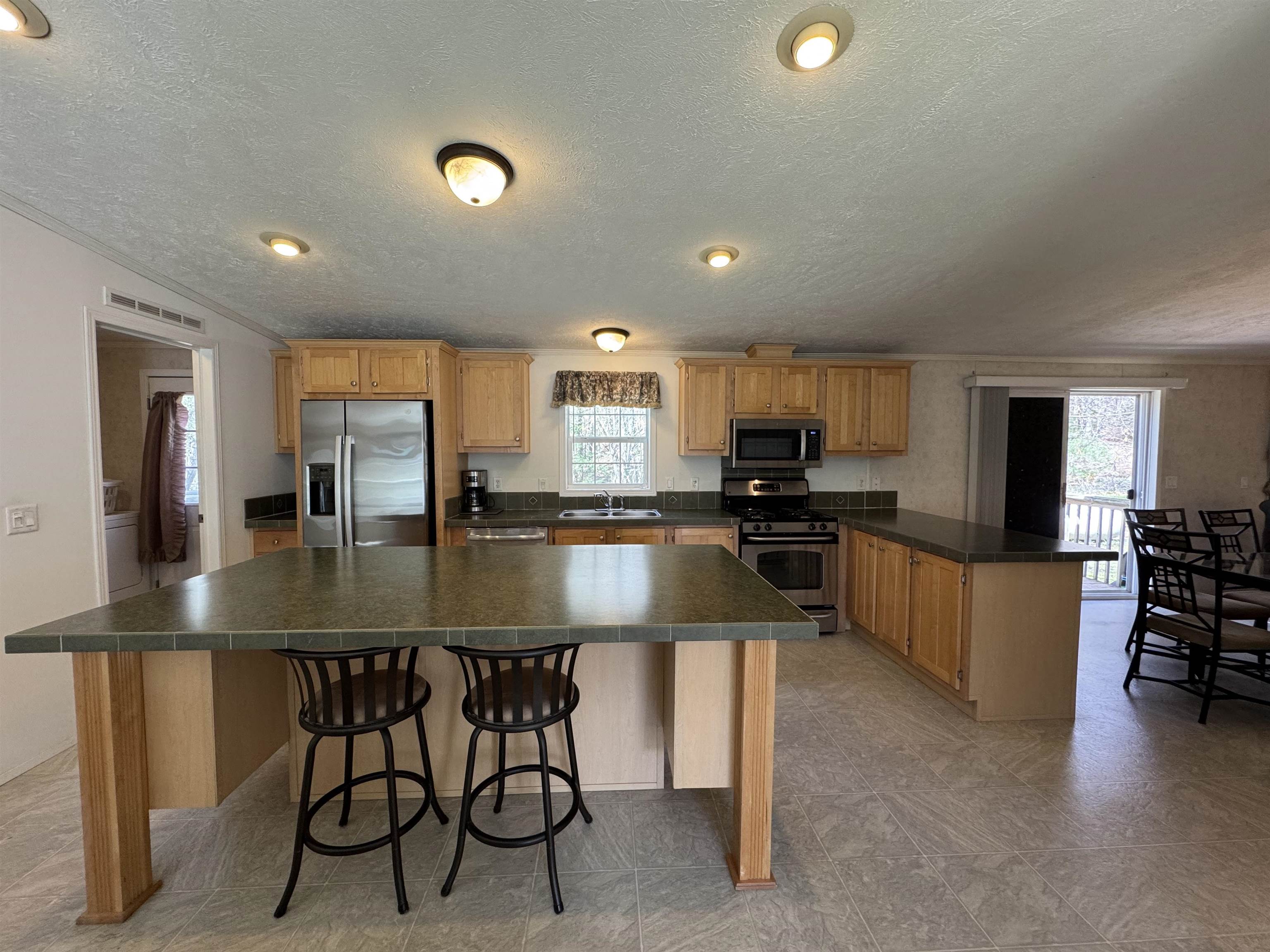 1817 Scottsville Road