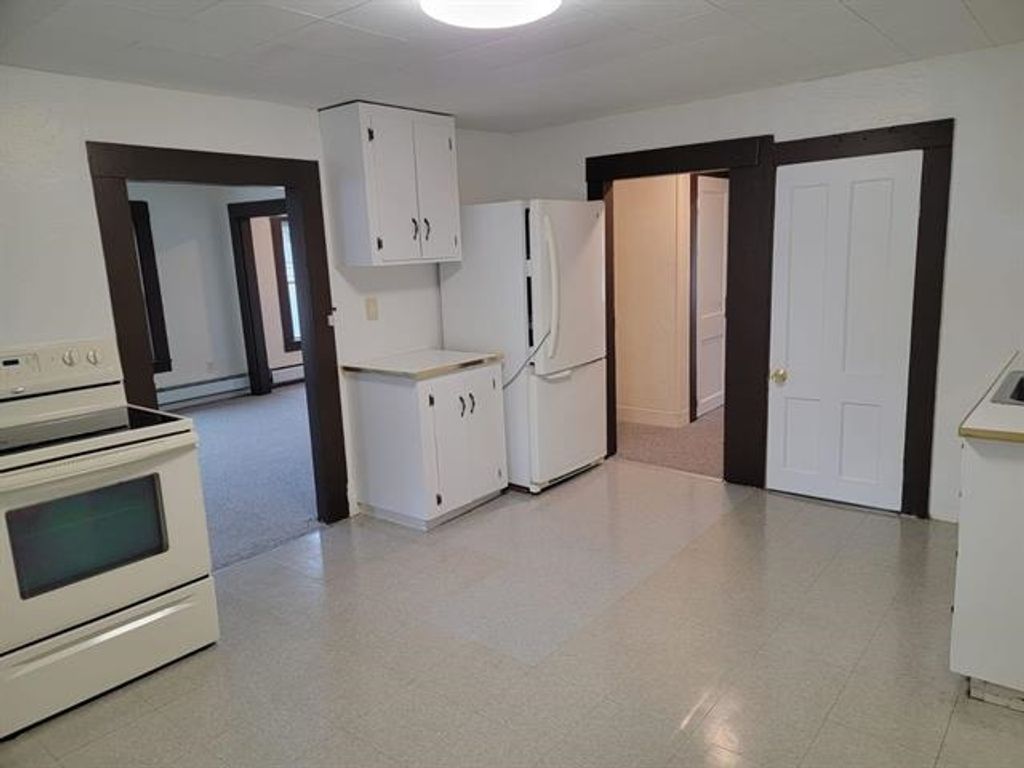 Photo of 10 Dyer Street, Laconia, NH 03246 (MLS # 5077550)