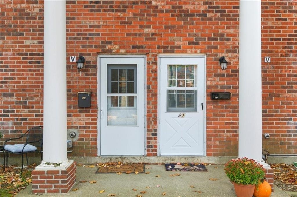 425 Dorset Street 21