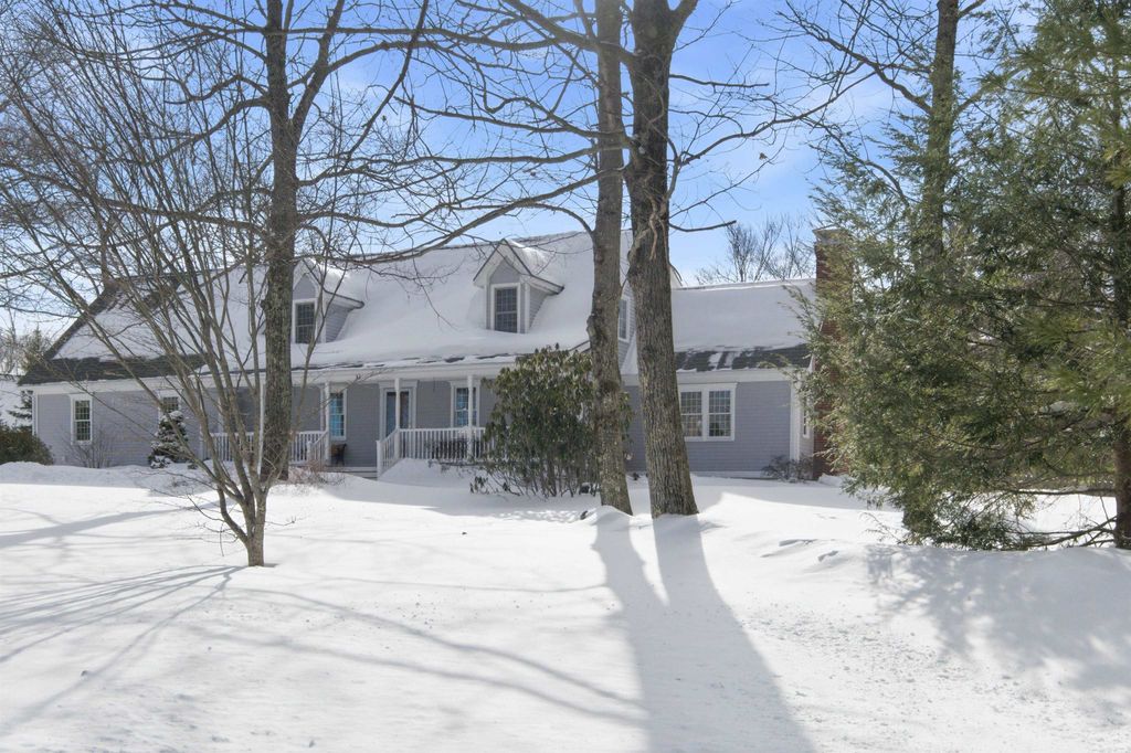 Photo of 54 Wallingford Terrace, Weare, NH 03281 (MLS # 5077536)