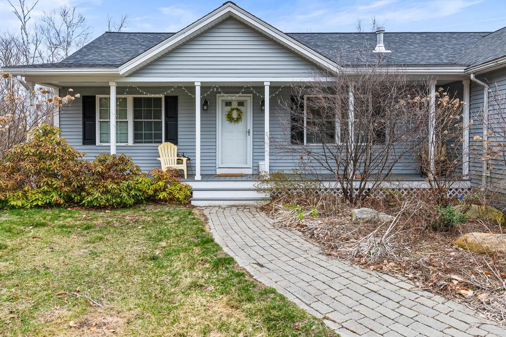 Photo of 69 Rawson Ridge, Grantham, NH 03753 (MLS # 5083978)