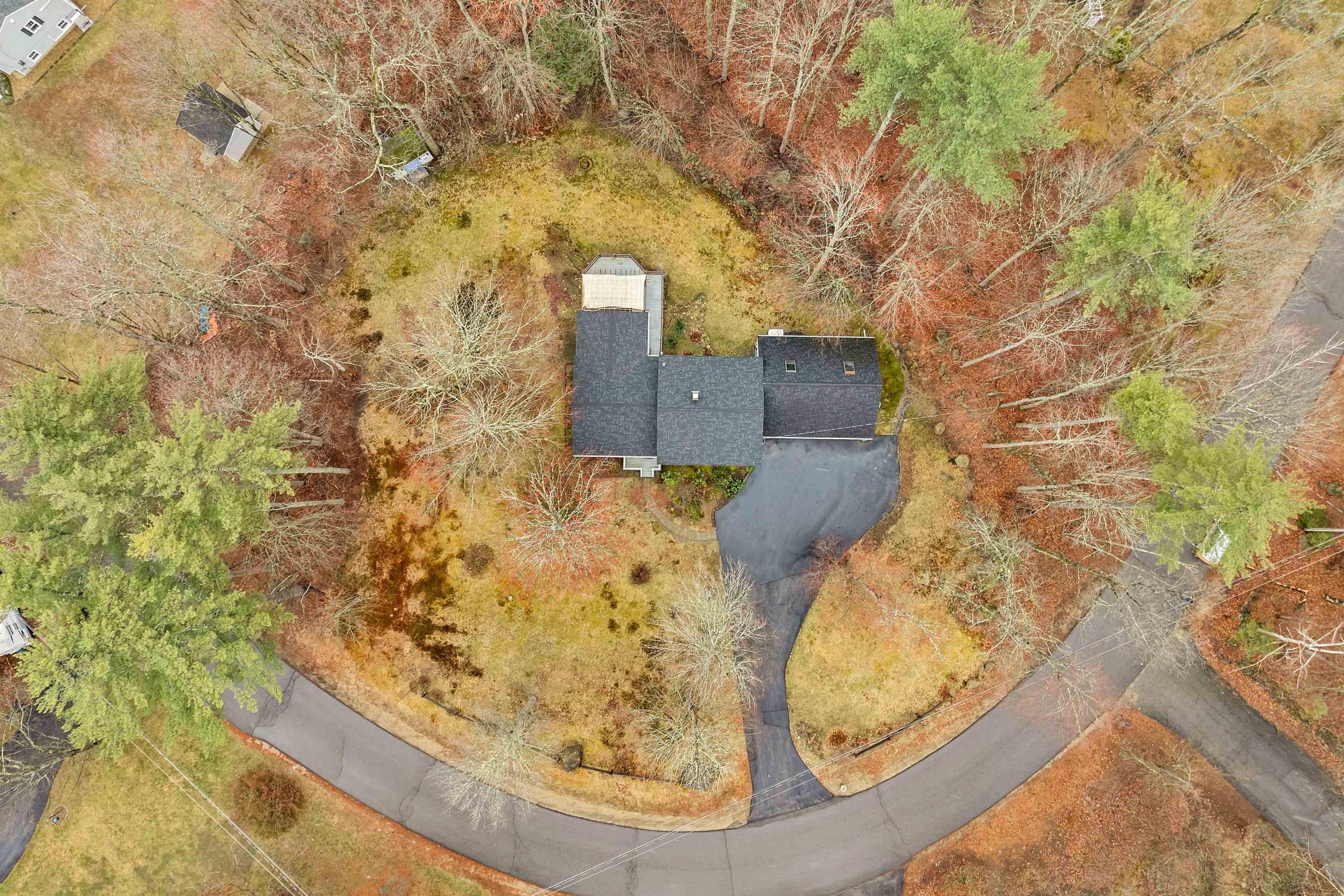65 Hunter Lane