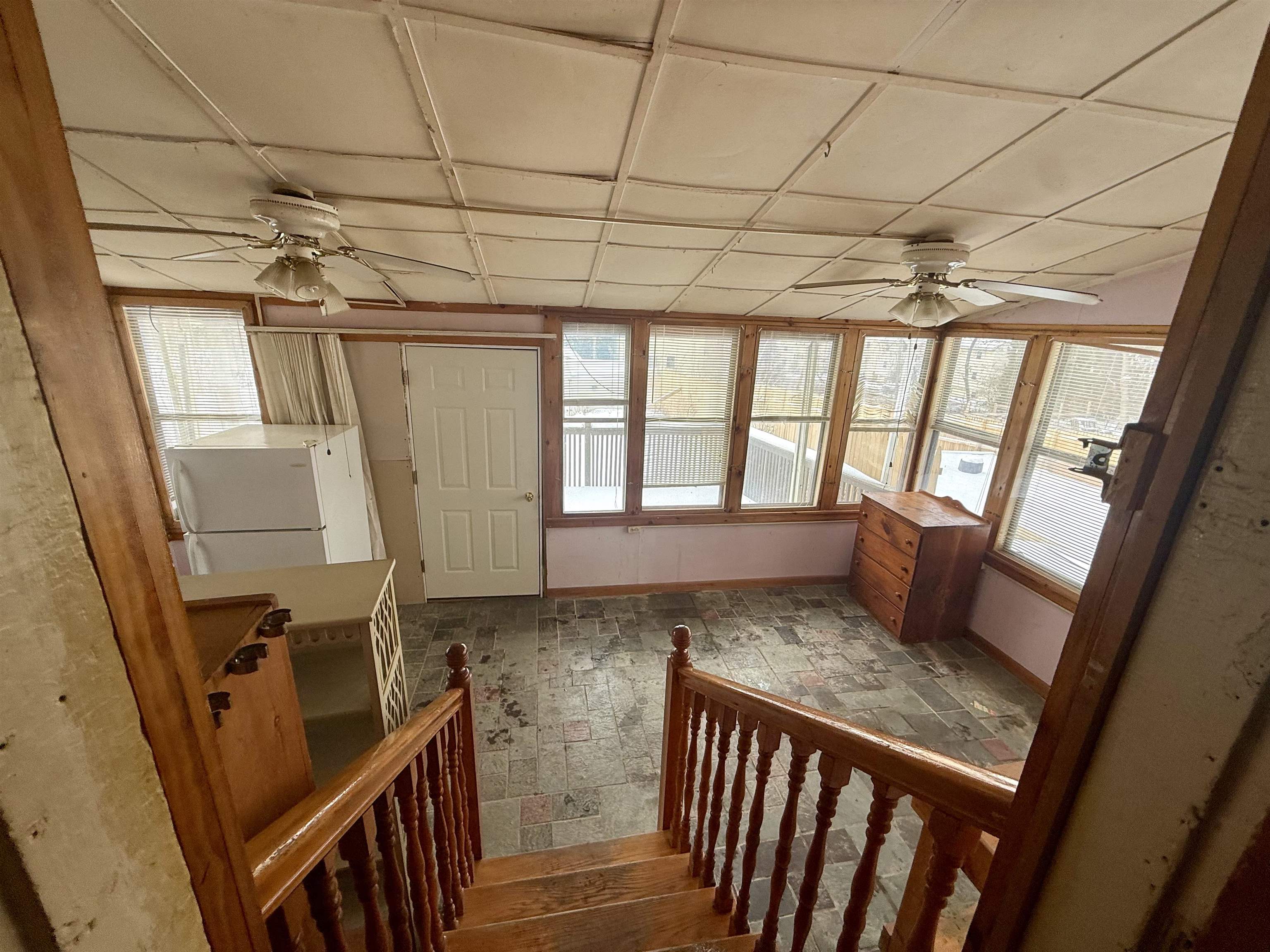 Burlington, Vermont 05401, United States, 3 Bedrooms Bedrooms, ,2 BathroomsBathrooms,Residential,Active,254335