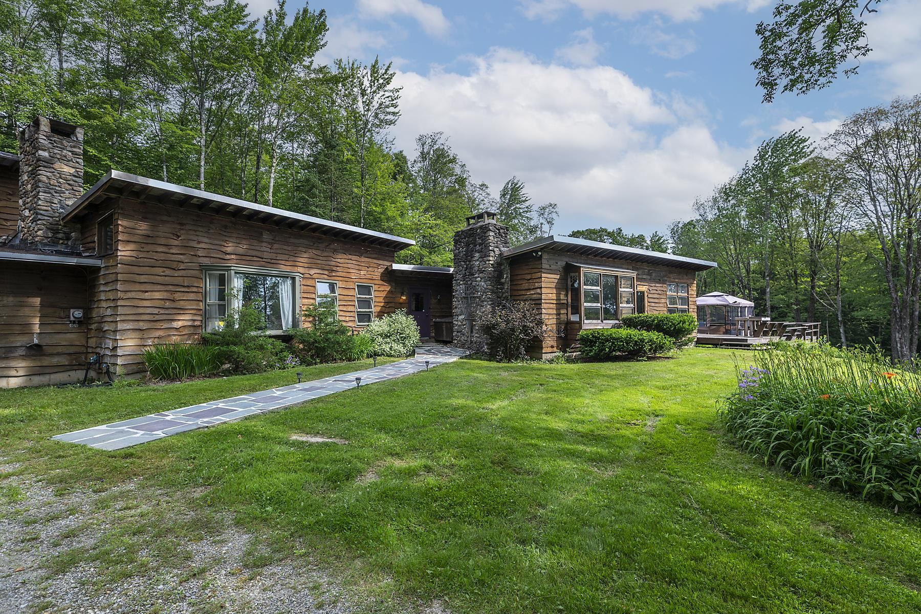 2588 Vermont Route 11