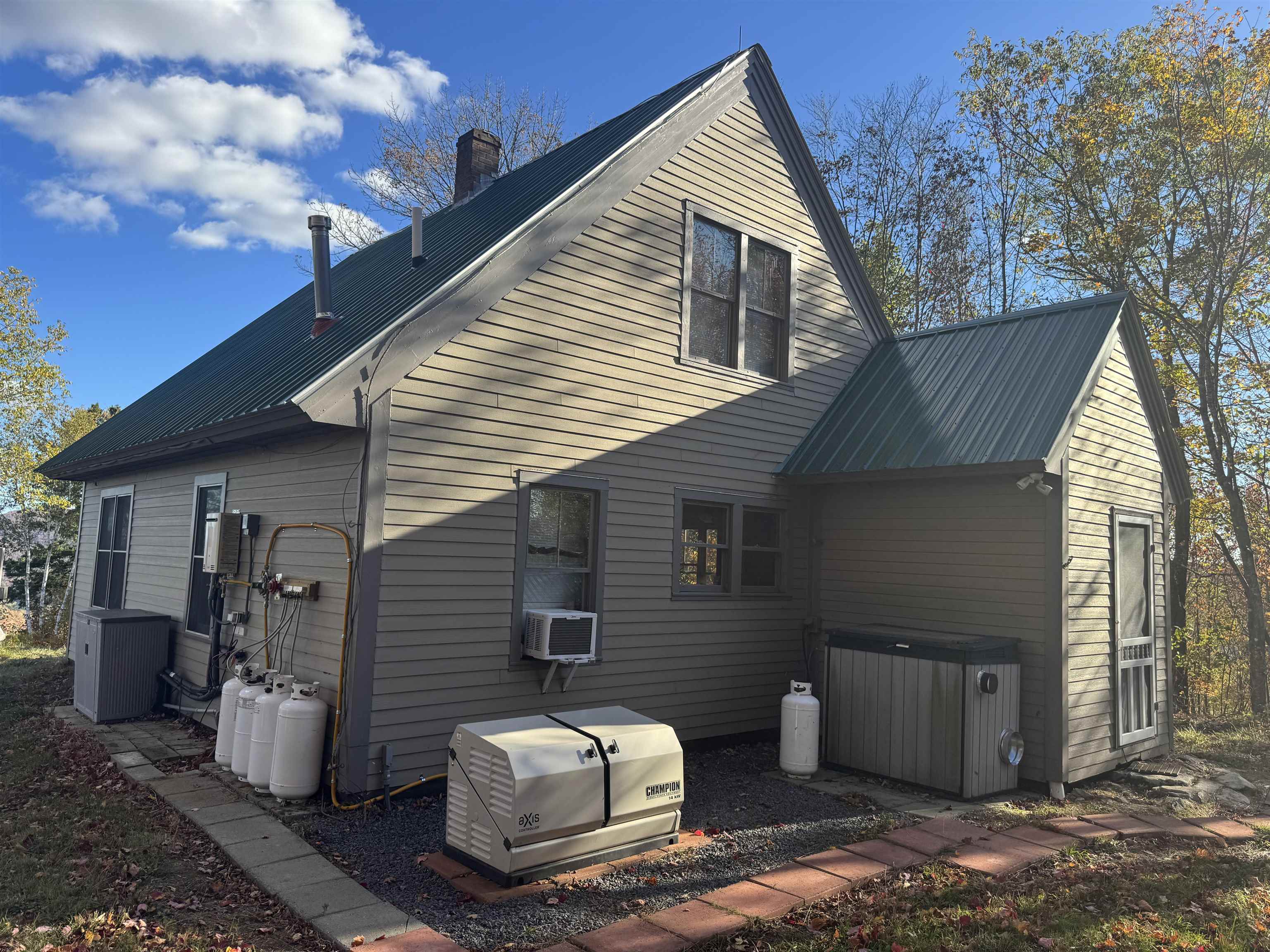 915 Wheeler Mountain Road