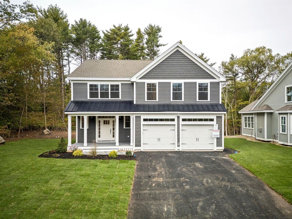 Photo of 14 Birch Street, Portsmouth, NH 03801 (MLS # 5029258)