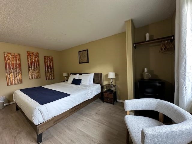 2955 White Mountain Highway 106 (W5)