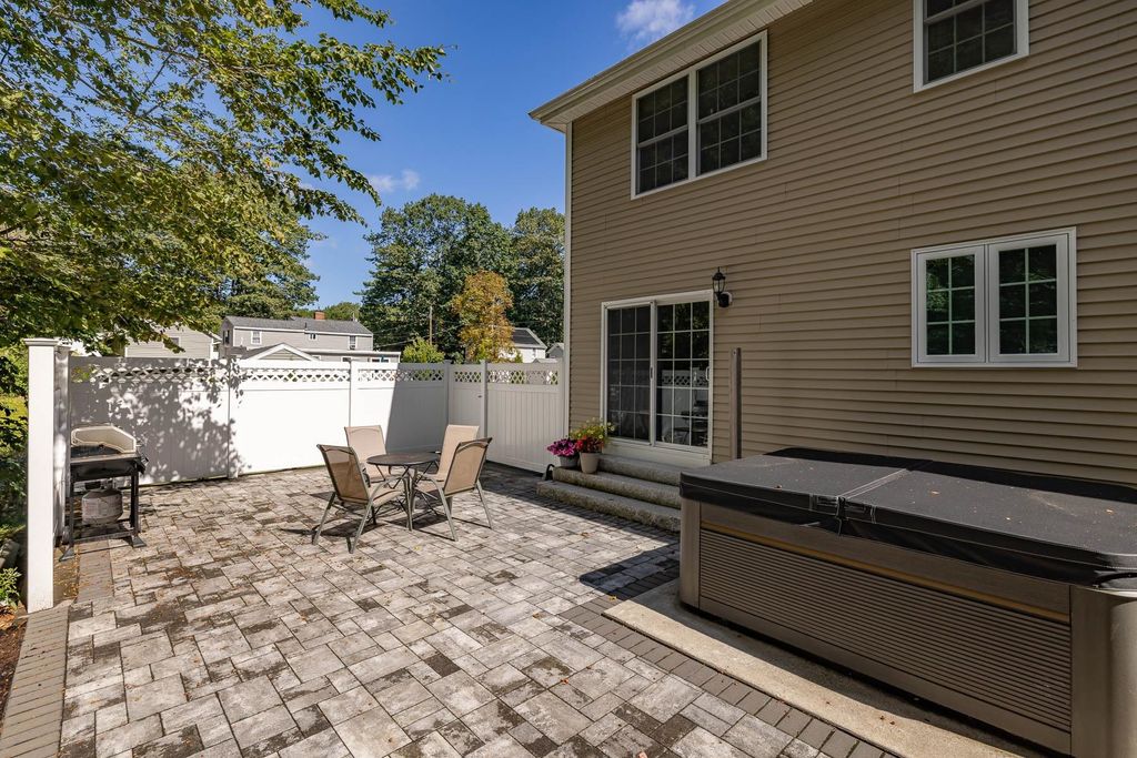Photo of 3 Sylvester Street, Portsmouth, NH 03801 (MLS # 5059503)