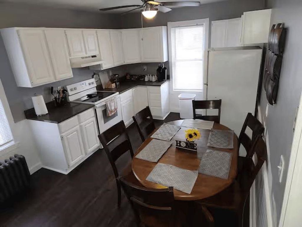 Photo of 663 Hevey Street #1st Floor, Manchester, NH 03102 (MLS # 5060451)