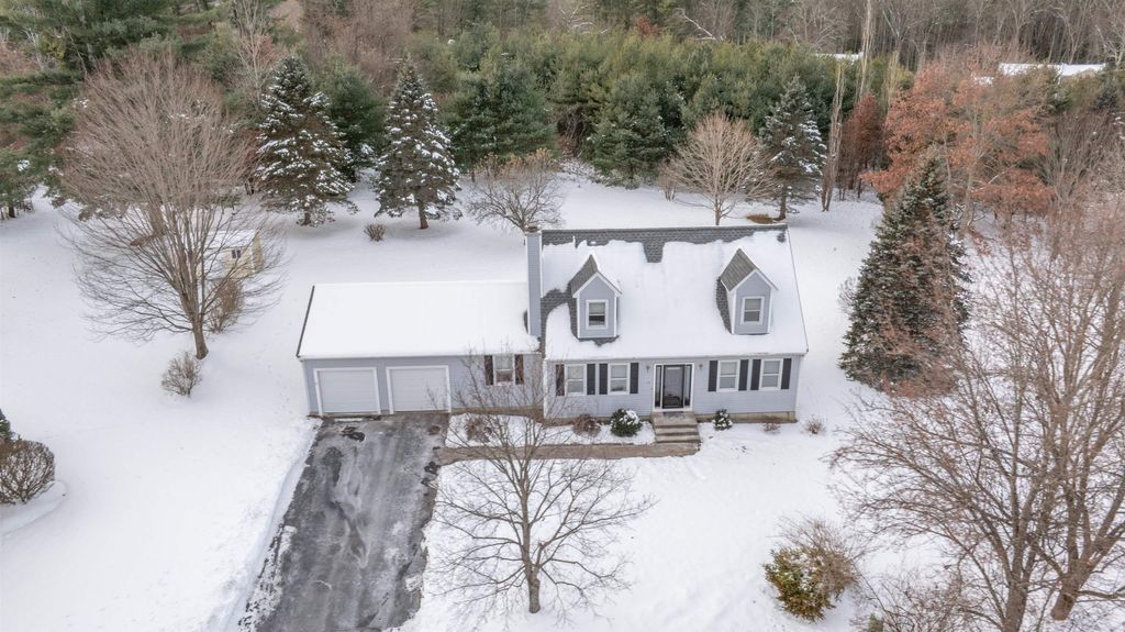 Photo of 14 Brant Drive, Merrimack, NH 03054 (MLS # 5071857)