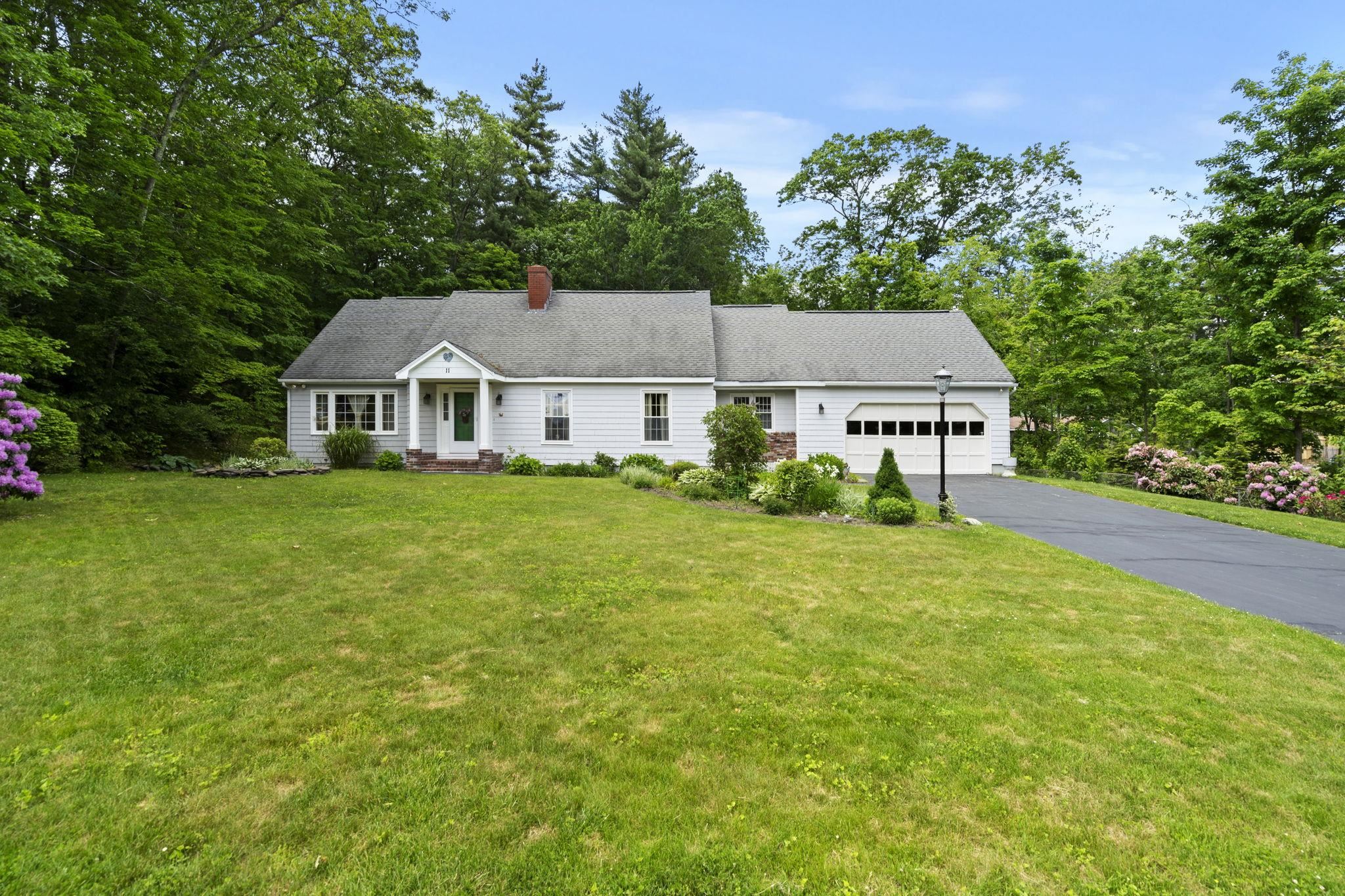 11 Dunbarton Drive