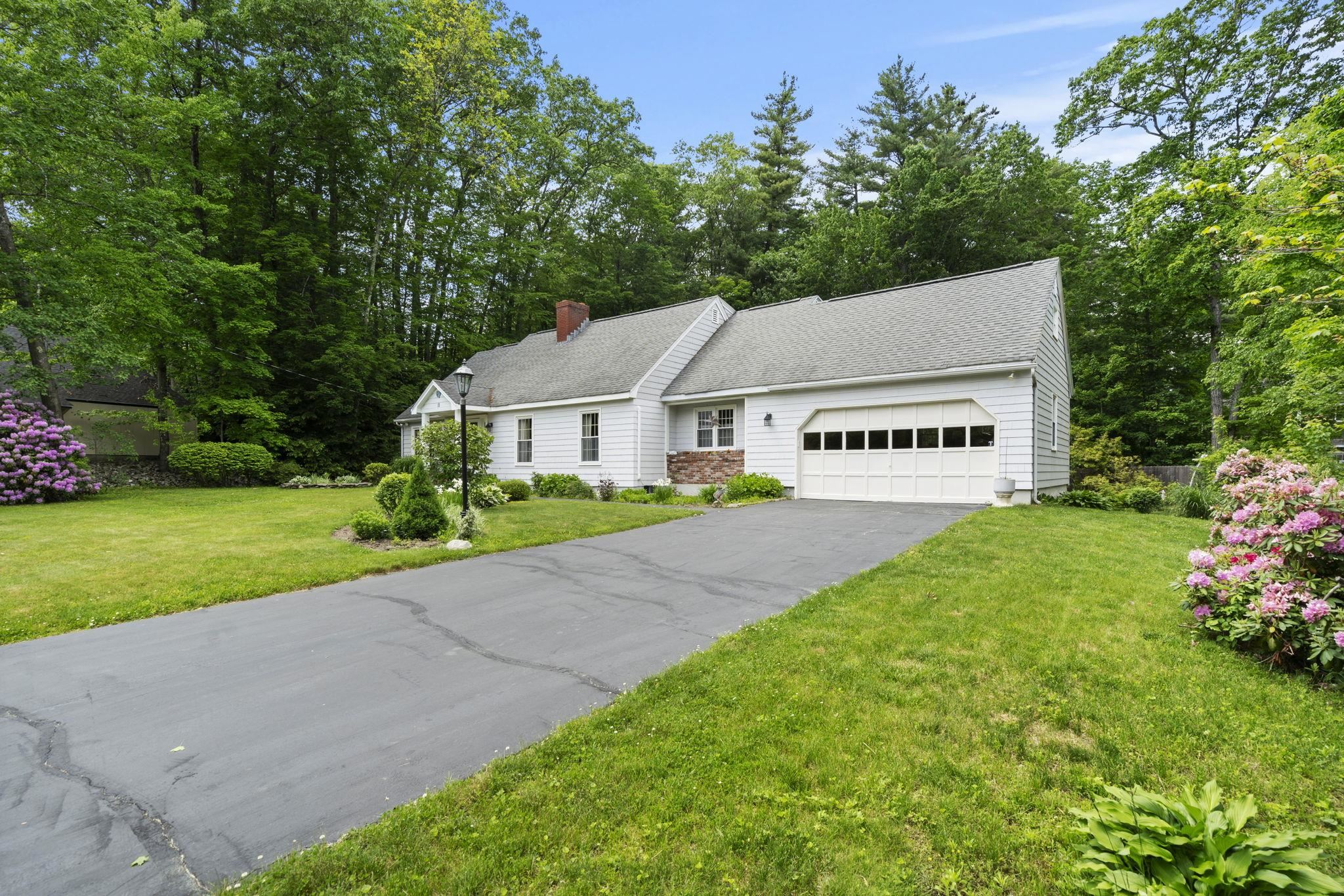 11 Dunbarton Drive