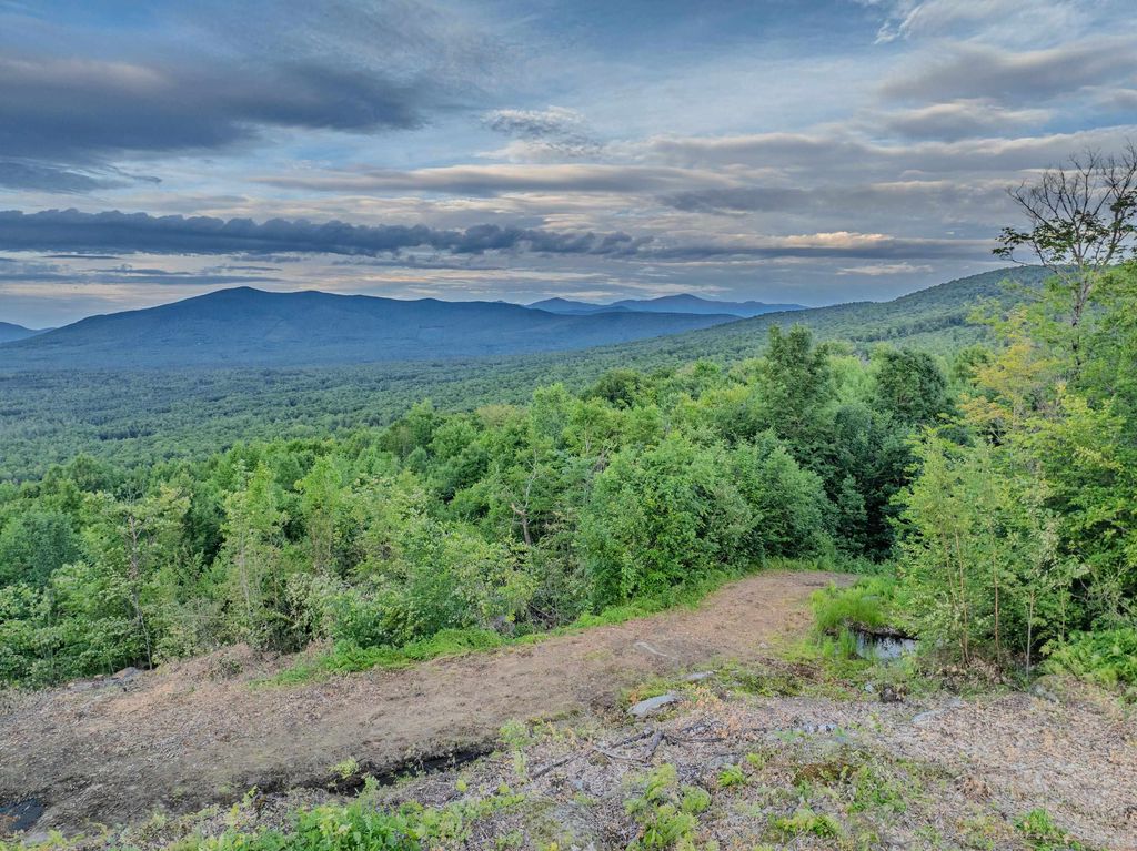 Photo of 000 Ledgewood Drive #9.8, Bethlehem, NH 03574 (MLS # 5050220)