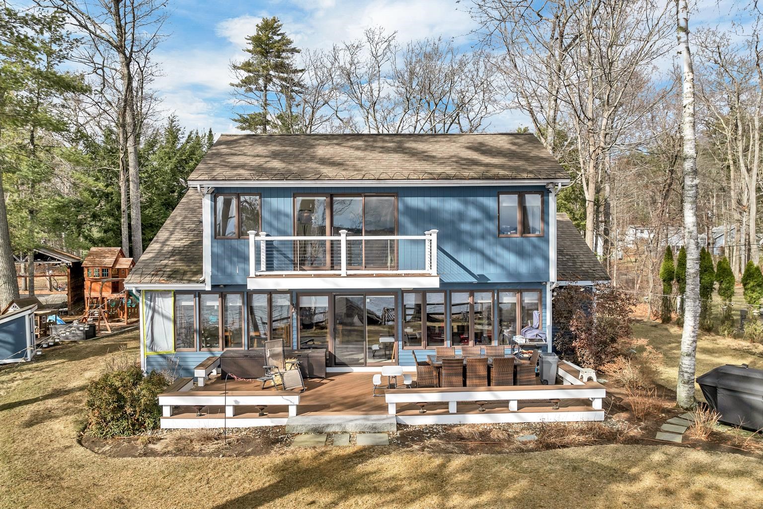 7 Brewster Road
