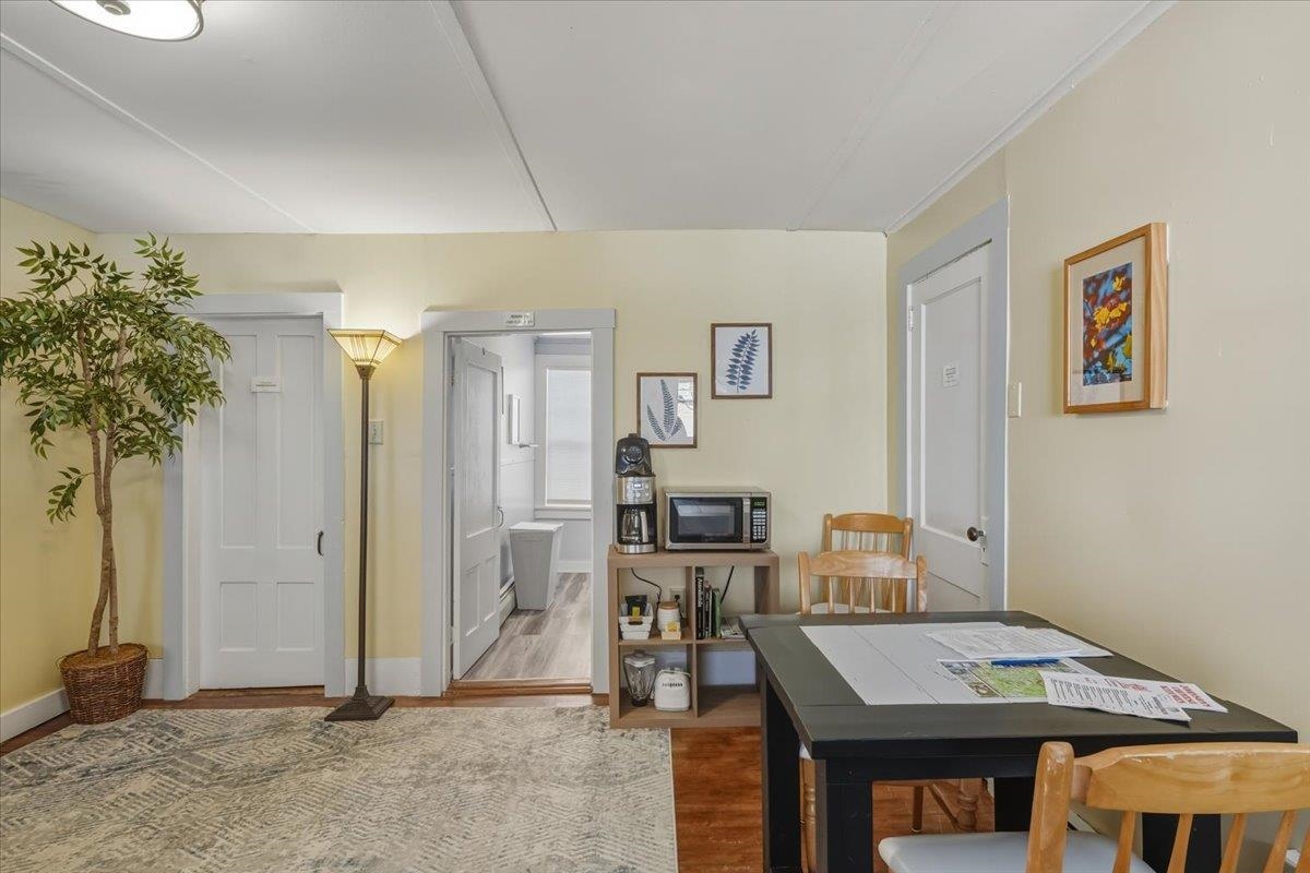 21 Lower Main W Street