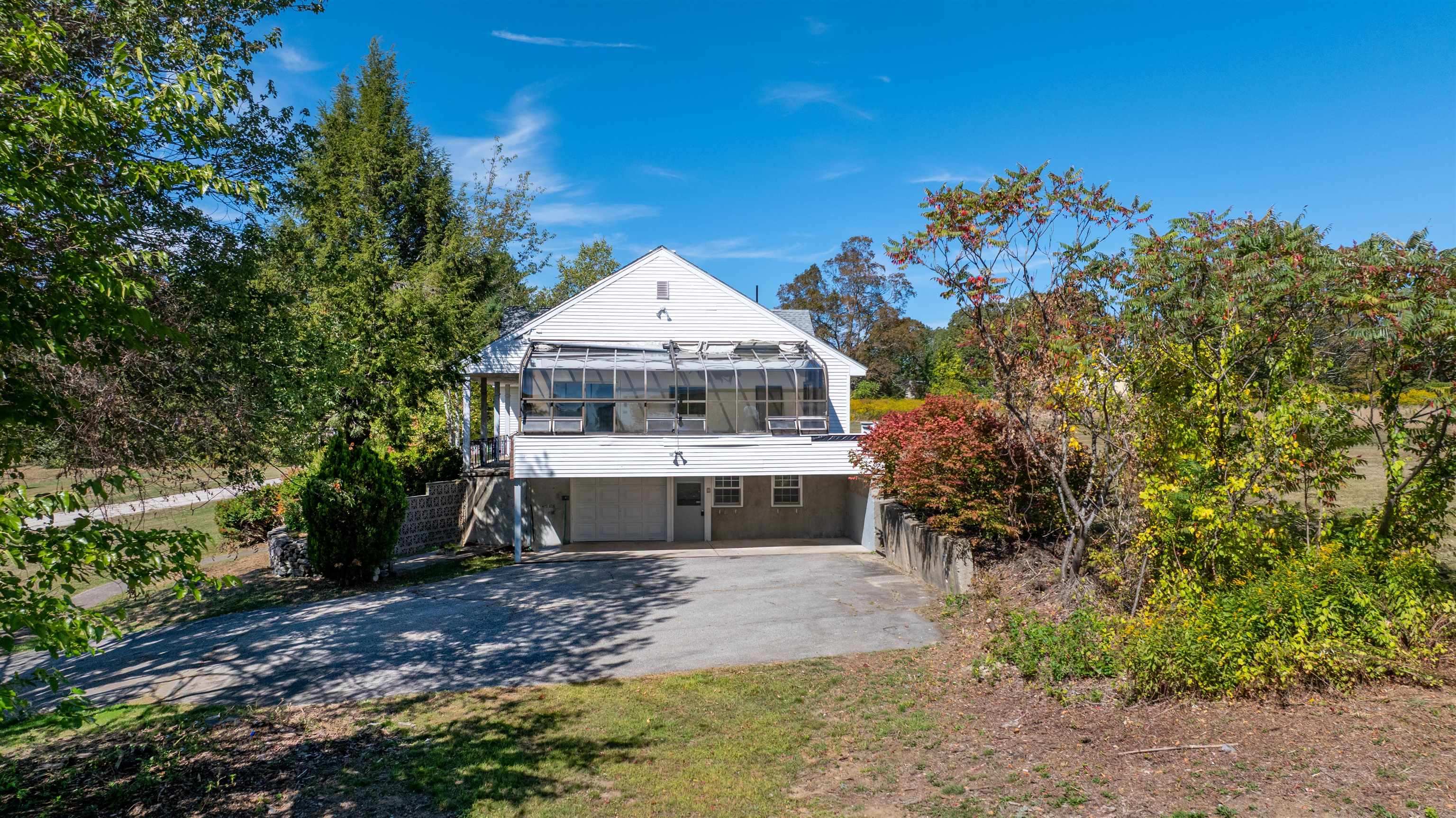 18 Country Club Drive