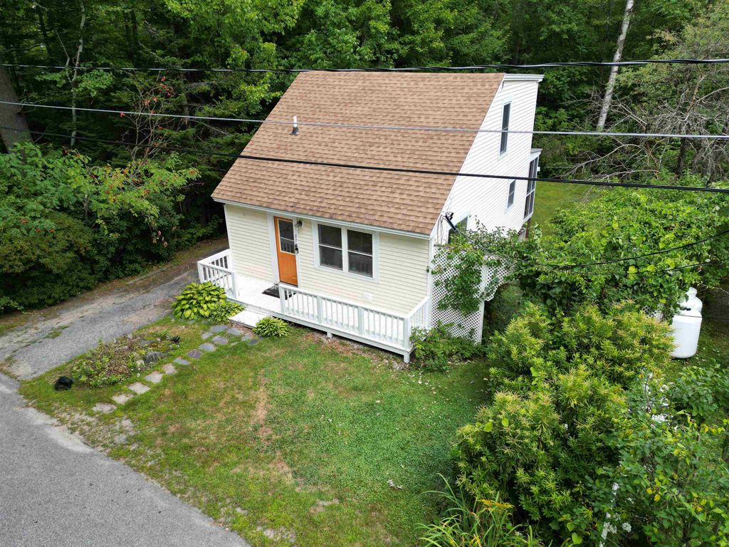 Photo of 87 Jefferson Street, Bethlehem, NH 03574 (MLS # 5064211)