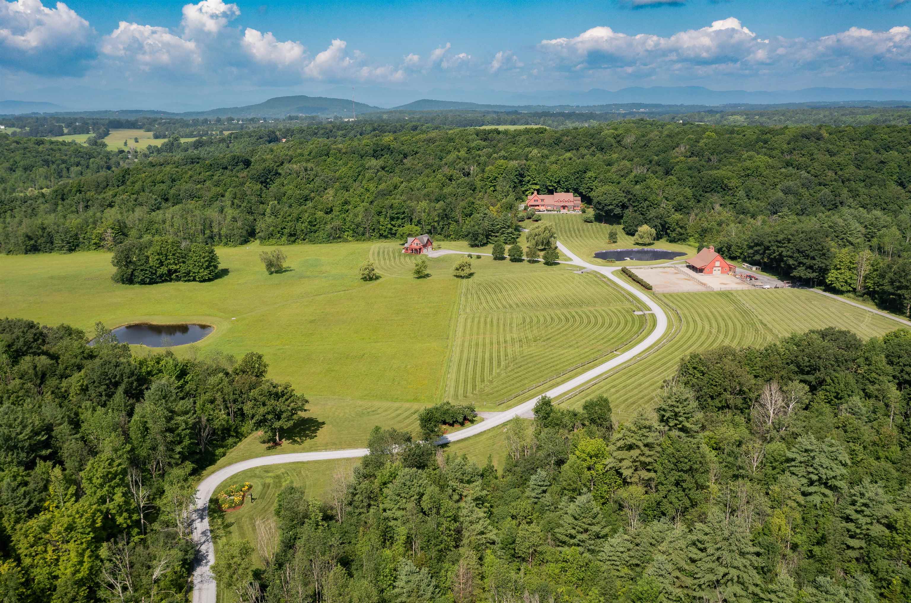 450 &451 Red Truck Lane