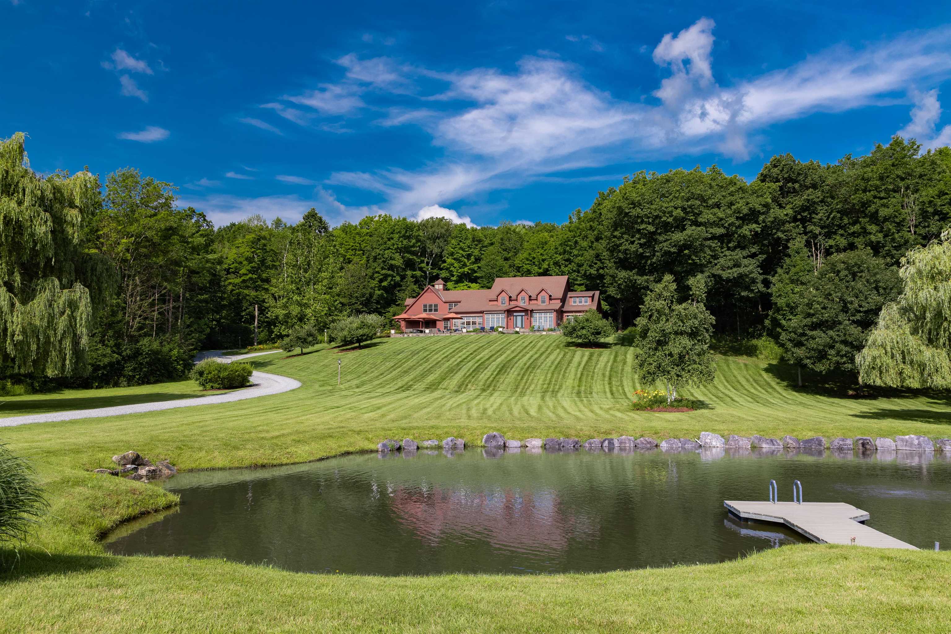 450 &451 Red Truck Lane