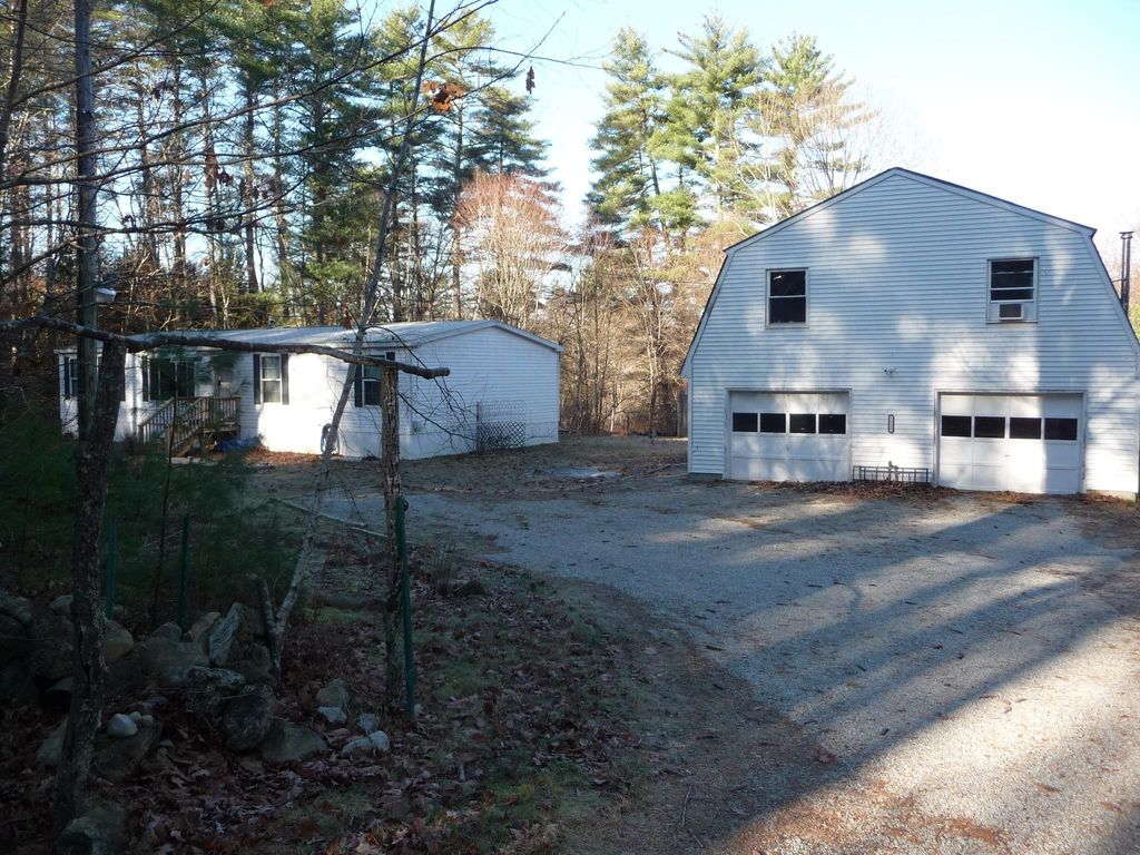 Photo of 370 River Road, Epsom, NH 03234 (MLS # 5070241)