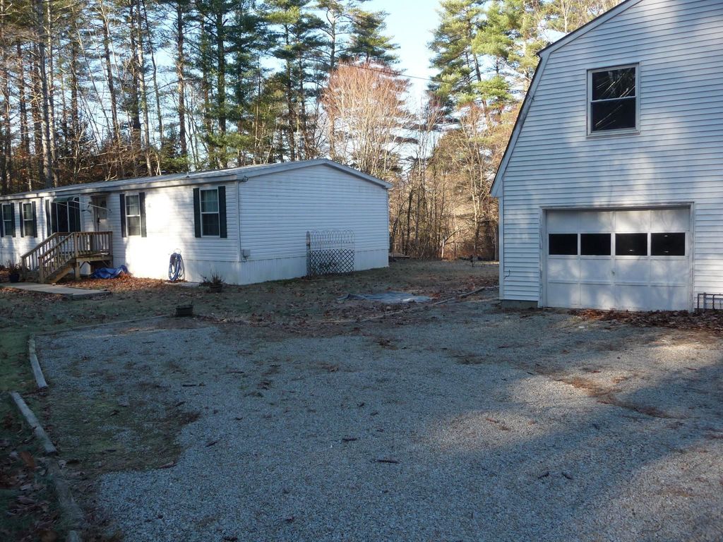 Photo of 370 River Road, Epsom, NH 03234 (MLS # 5070241)