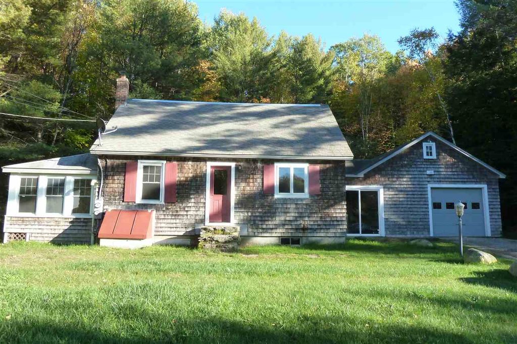 Photo of 268 Route 11, Sunapee, NH 03782 (MLS # 5089474)