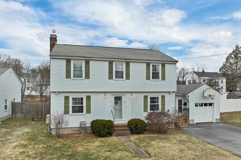 120 Peak Street Manchester NH 03104