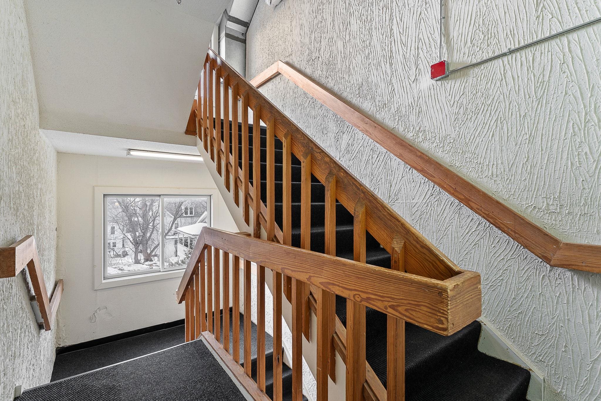 349 Pearl Street 225