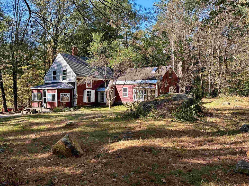 Photo of 220 Couchtown, Warner, NH 03278 (MLS # 5065740)