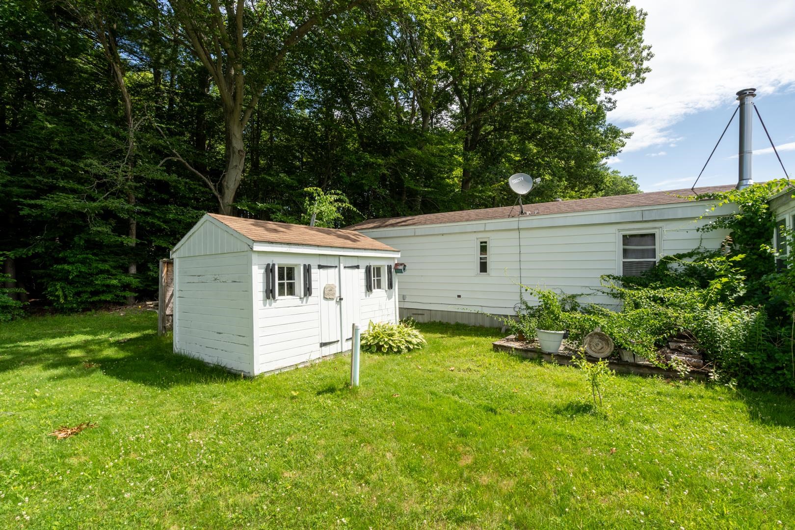 290 Calef Highway A24