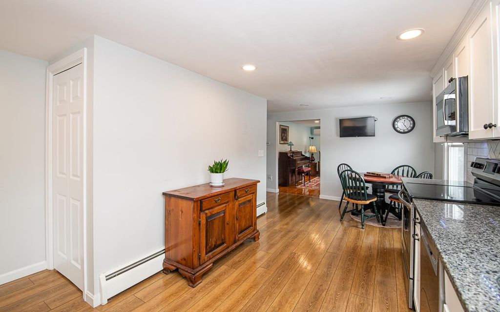 Photo of 169 Central Street, Hudson, NH 03051 (MLS # 5078708)