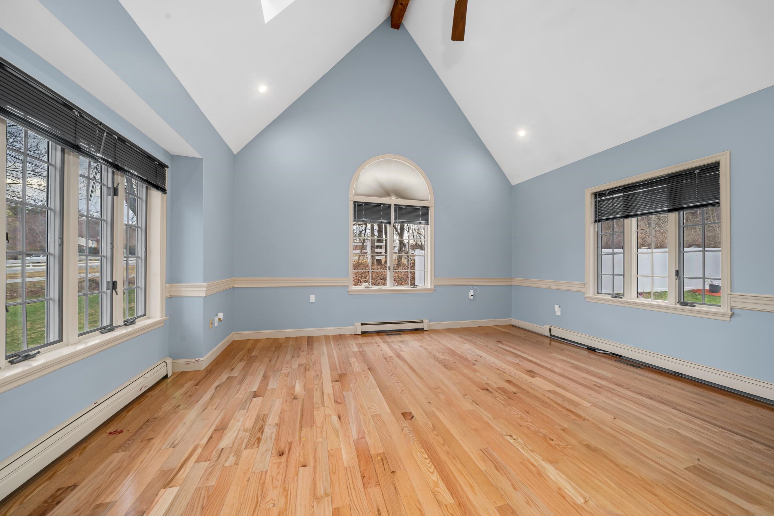 5 Bedros Street