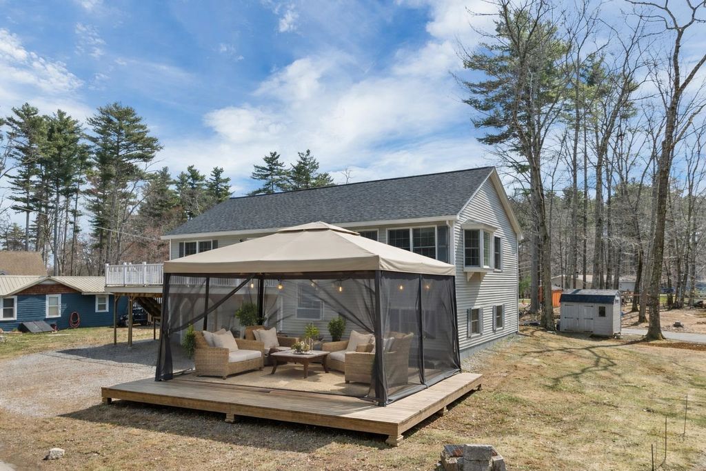 Photo of 105 Chases Grove Road, Derry, NH 03038 (MLS # 5083466)