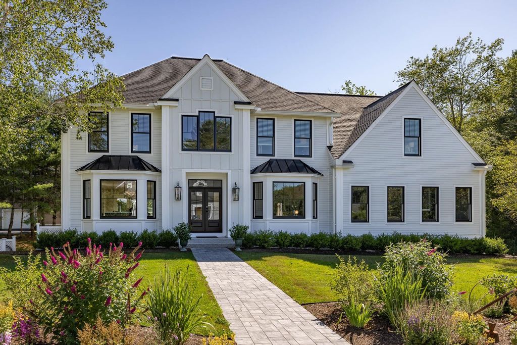 Photo of 253 Odiorne Point Road, Portsmouth, NH 03801 (MLS # 5055302)