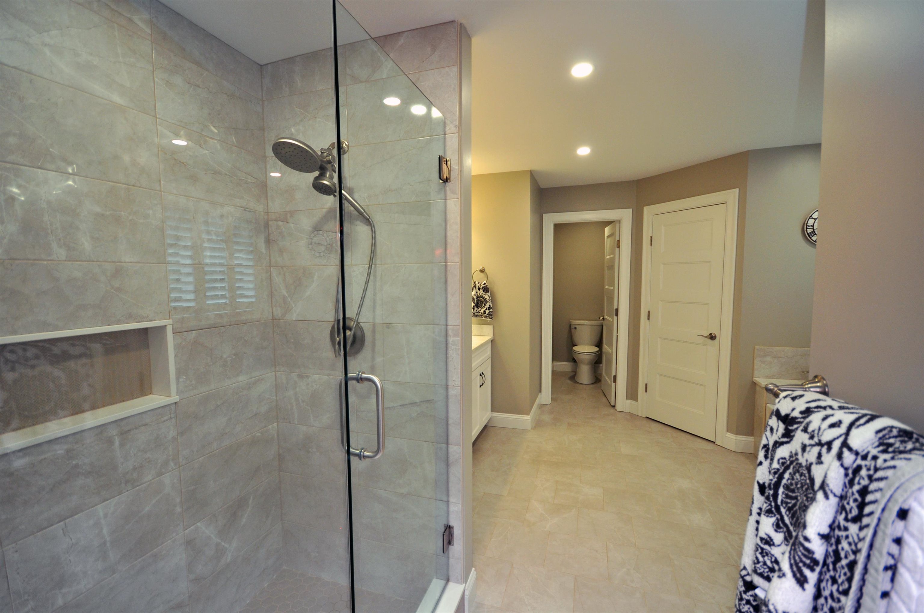 216 Jenness Hill Road