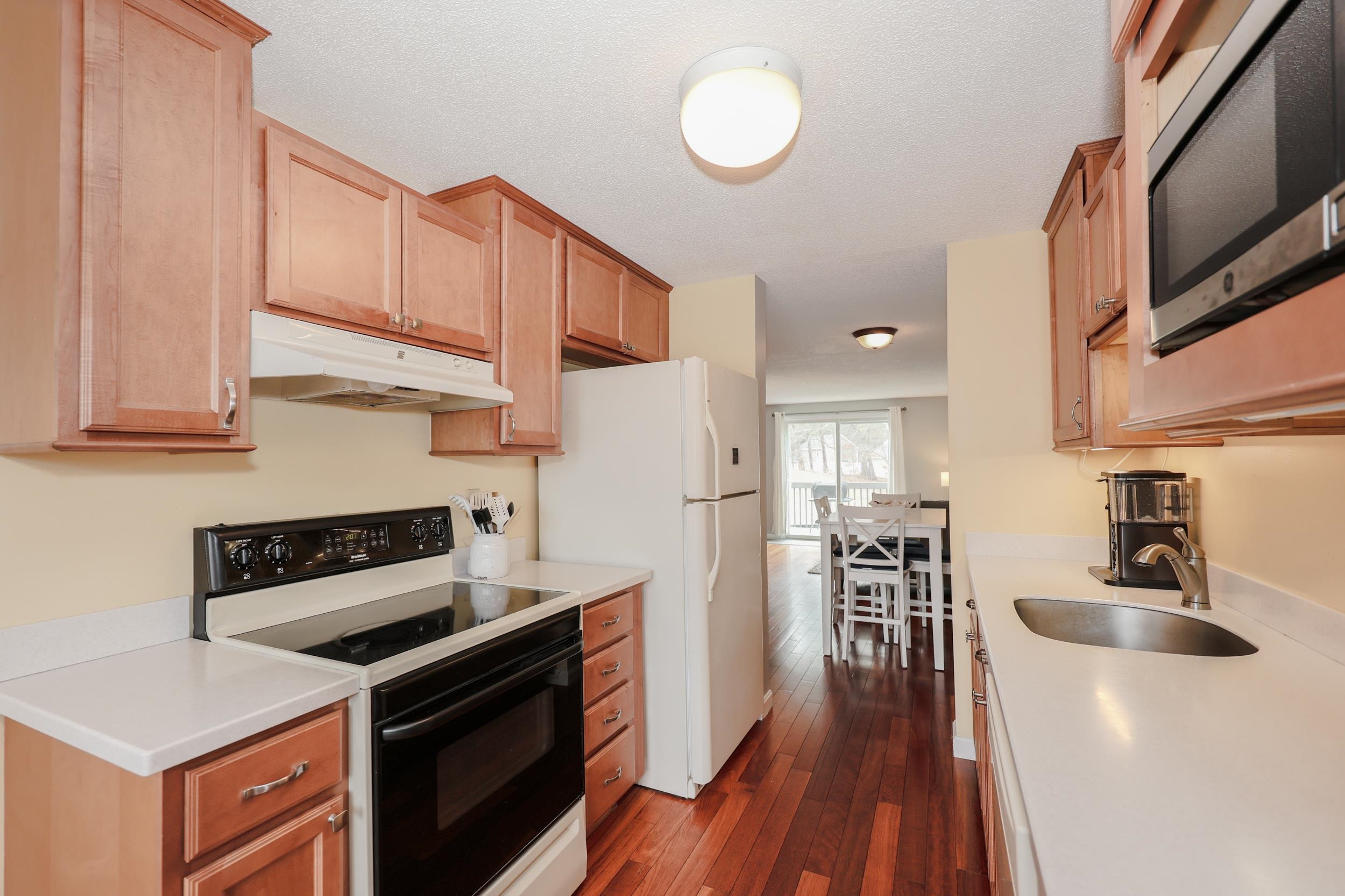 123 Fox Hollow Drive