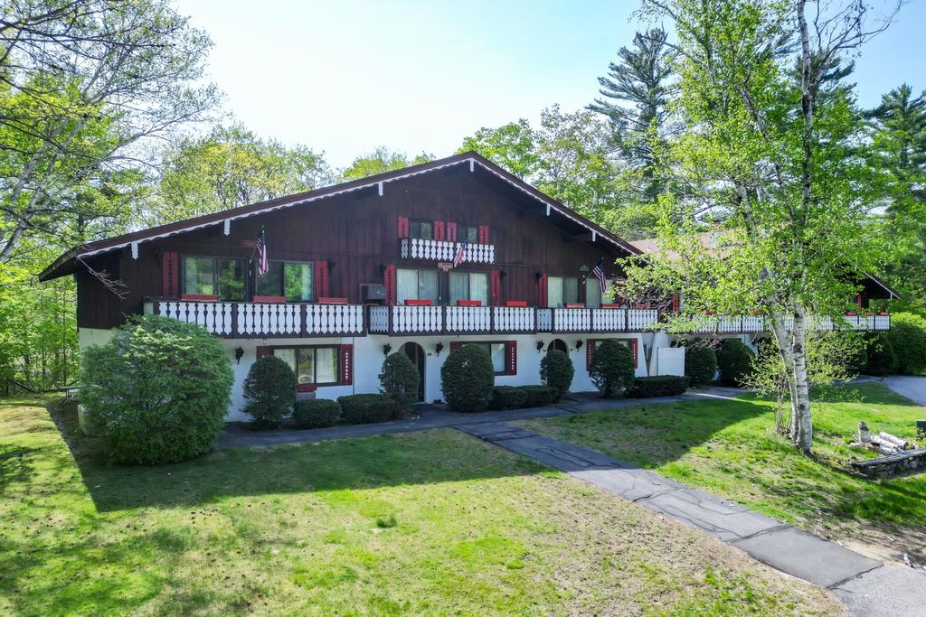 Photo of 18 Sandtrap Loop #P5, Bartlett, NH 03812 (MLS # 5089959)