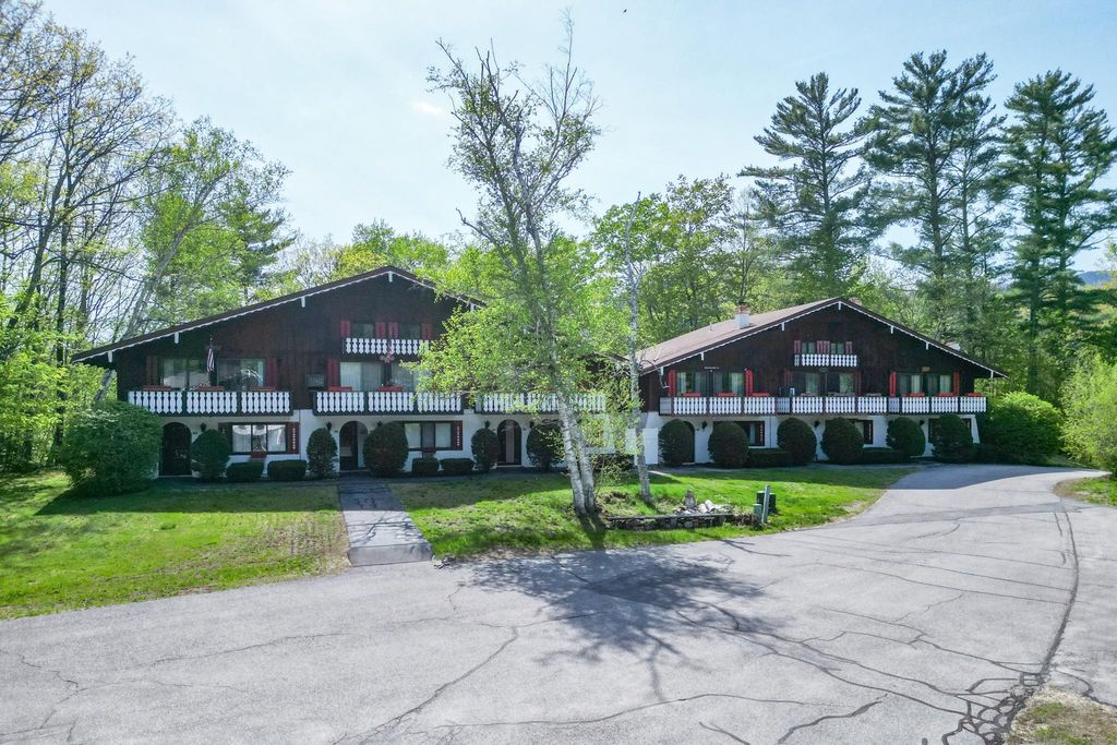 Photo of 18 Sandtrap Loop #P5, Bartlett, NH 03812 (MLS # 5089959)