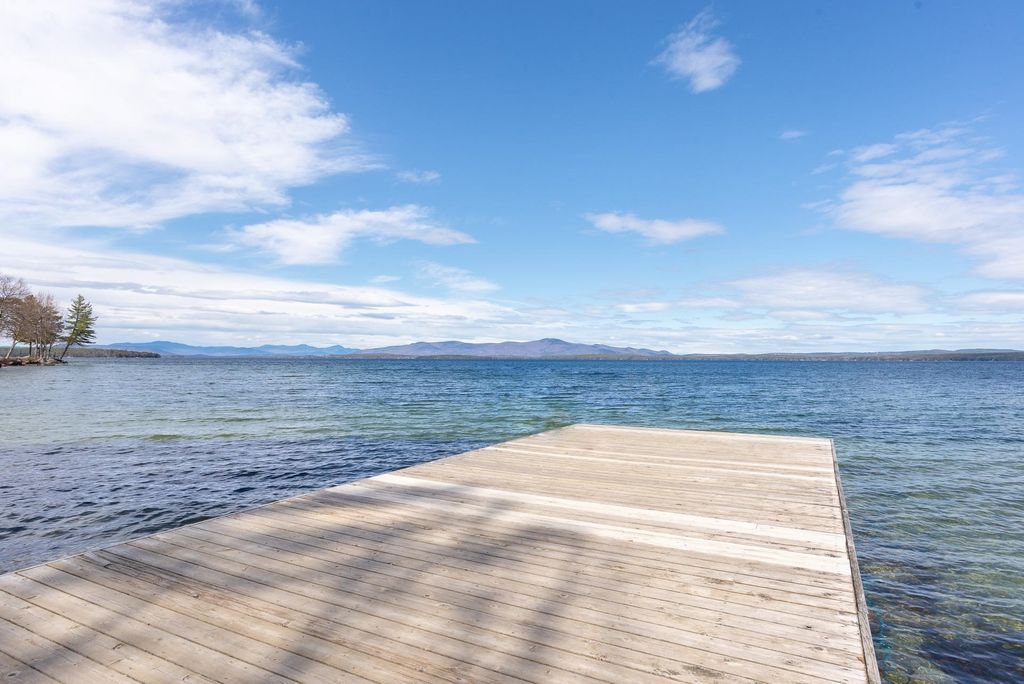 Photo of 252 Chestnut Drive, Gilford, NH 03249 (MLS # 5084018)