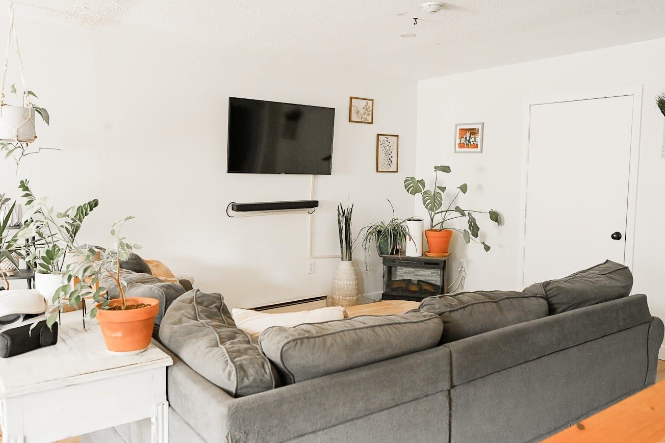 57 Union Avenue 106