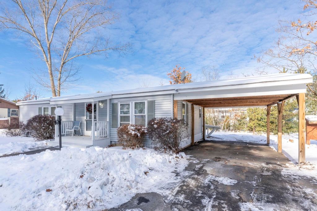 Photo of 73 River Ledge Drive, Goffstown, NH 03045 (MLS # 5072159)