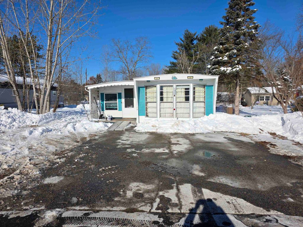 Photo of 24 Cross Wind Lane, Rochester, NH 03867 (MLS # 5074749)