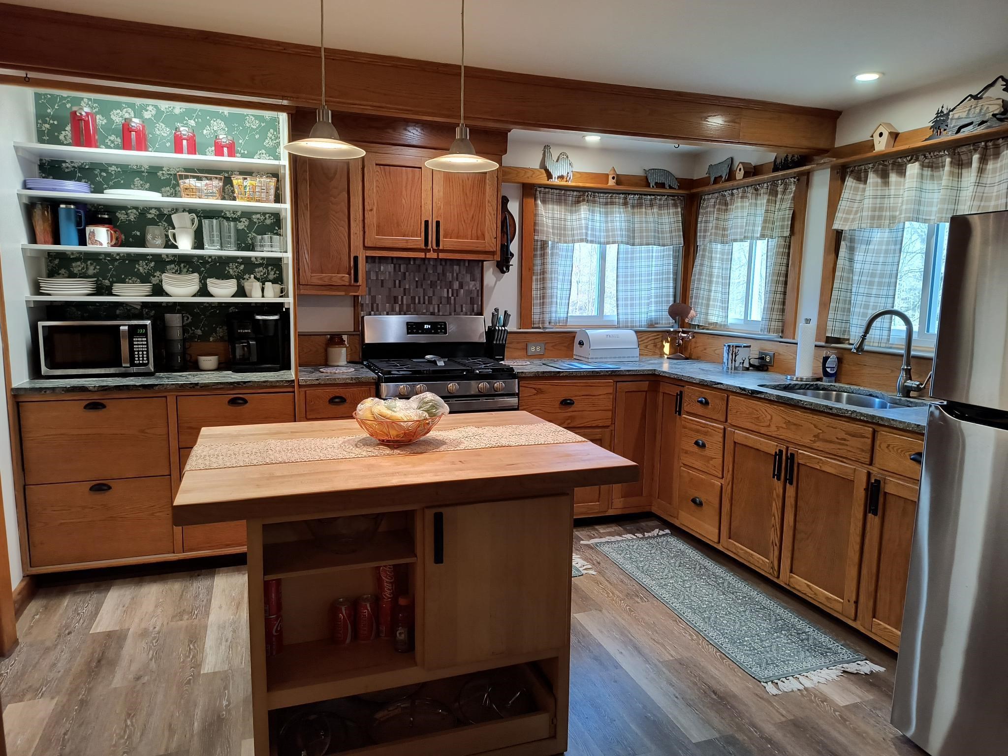 485 Royalston Road