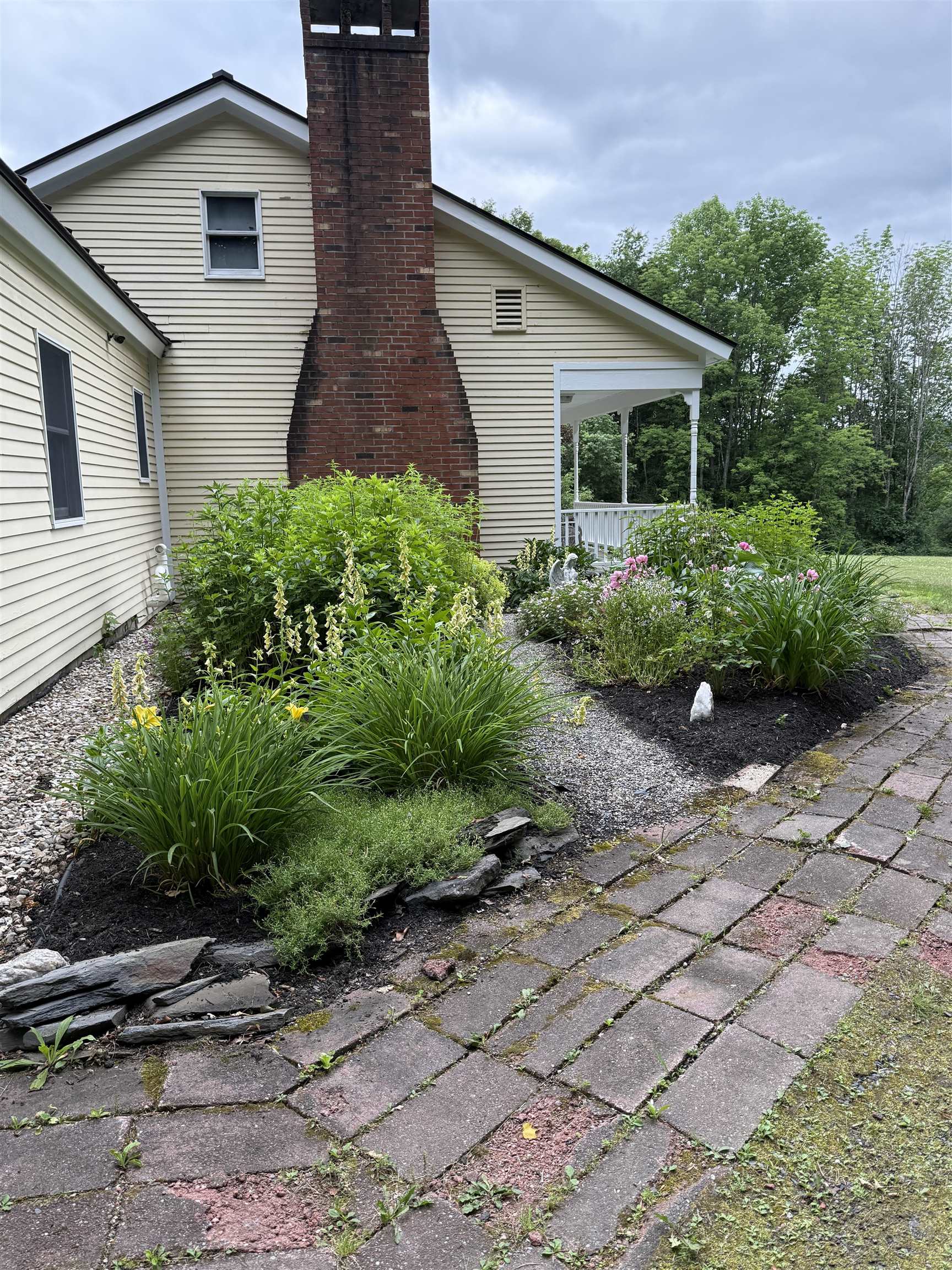 1226 Brainstorm Road