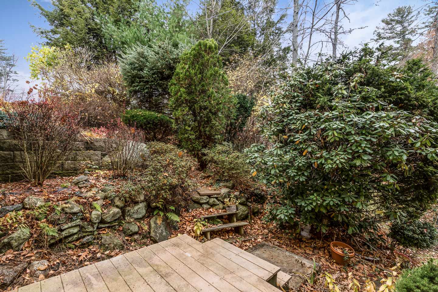 Salem, New Hampshire 03079, United States, 3 Bedrooms Bedrooms, ,2 BathroomsBathrooms,Residential,Active,235806